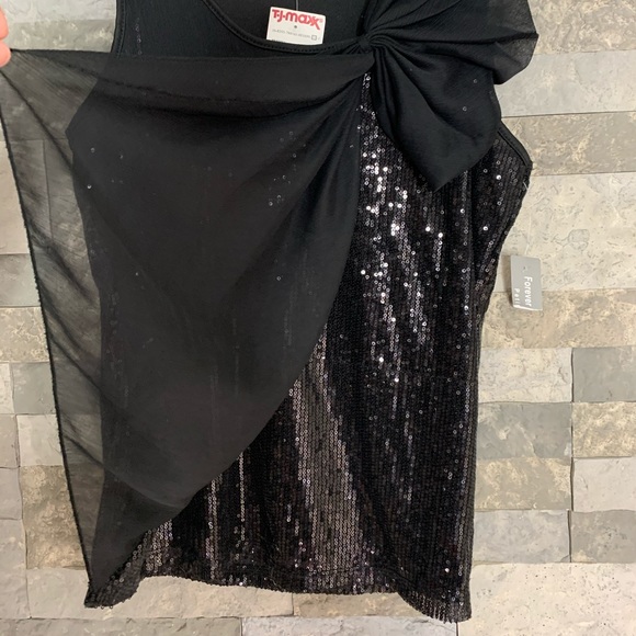 Sequin PL Top - Picture 2 of 3